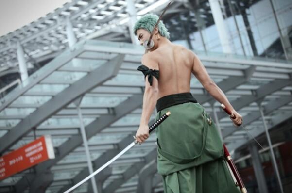 ‘开元棋牌下载’联盟情报局:大魔王Faker上节目自爆每月零花钱和恋爱史!(图2) 开元棋牌